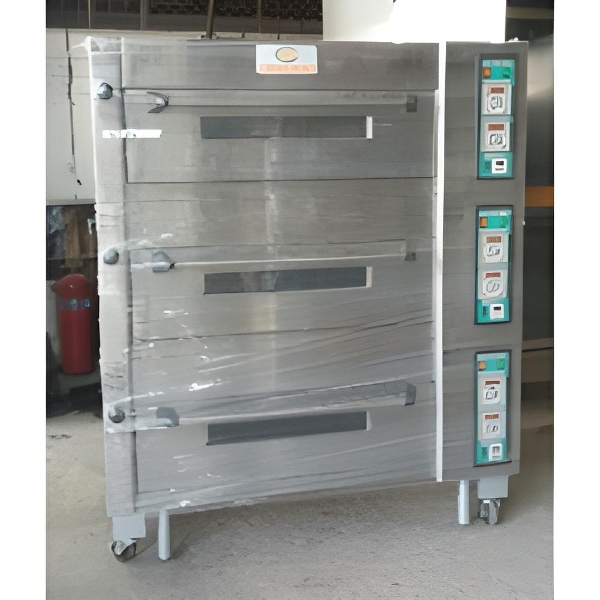 L&ograve; nướng 3 m&acirc;m 3 tầng tại Inox Kiến An